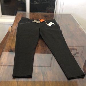 Womens skinny slacks new with tags